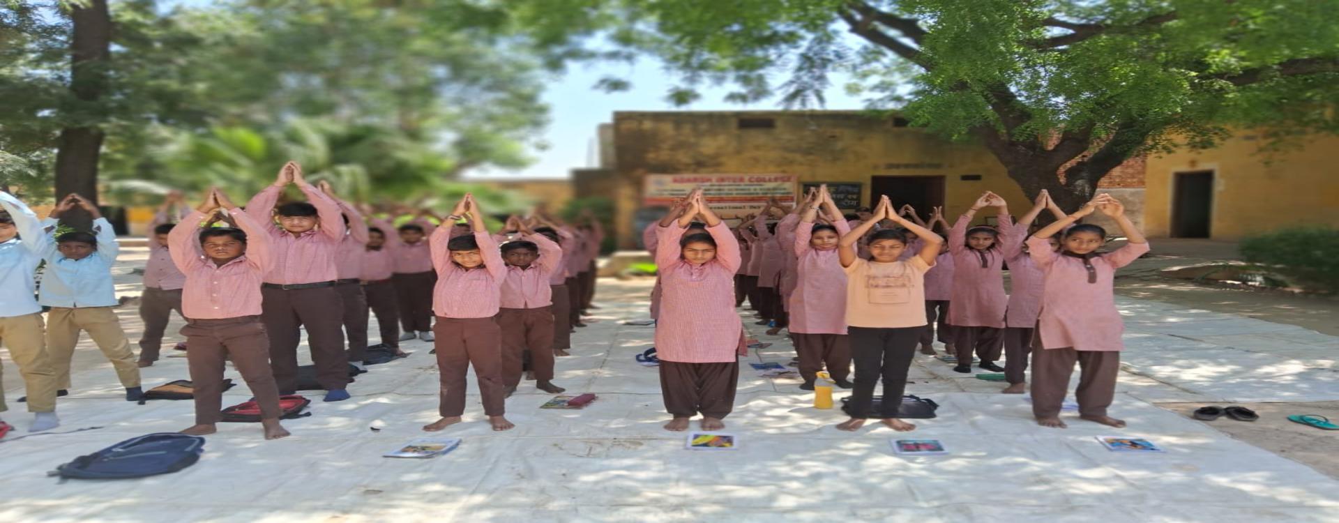 आदर्श इण्टर कॉलेज, नली हुसैनपुर, हापुड़